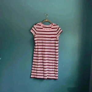 GAP maroon pink and white striped dress women’s size‎ M